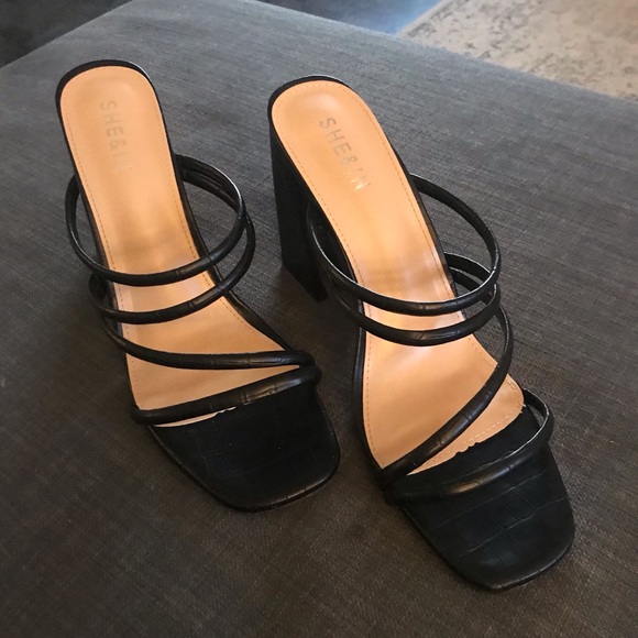 Black Croc Strappy Mule Sandals Chucky Square heel - Picture 2 of 6